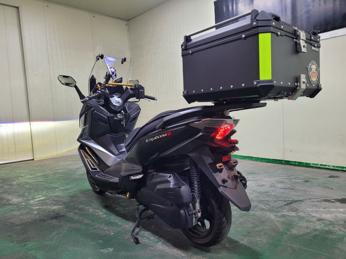 SYM 크루심 125 알파 ABS 5