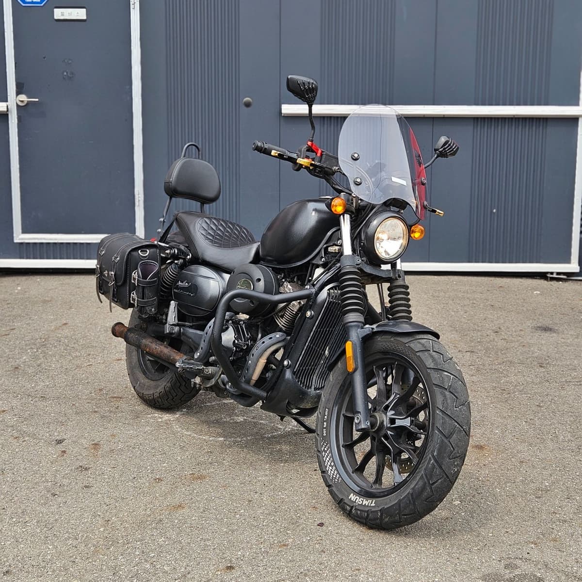 KR모터스 아퀼라 300 S 1