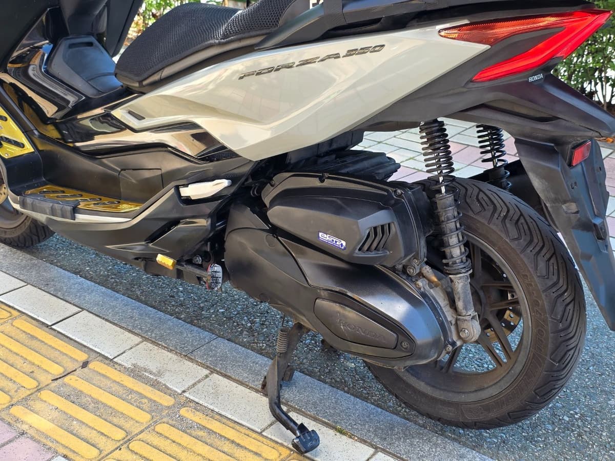 혼다 포르자 350 7
