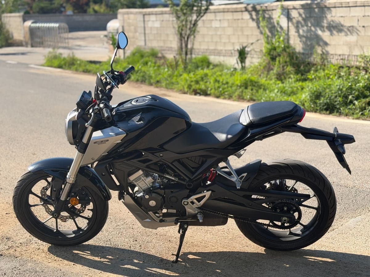 혼다 CB 125 R 1
