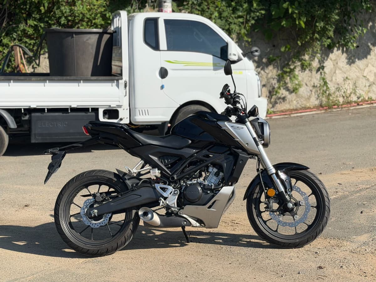 혼다 CB 125 R 5