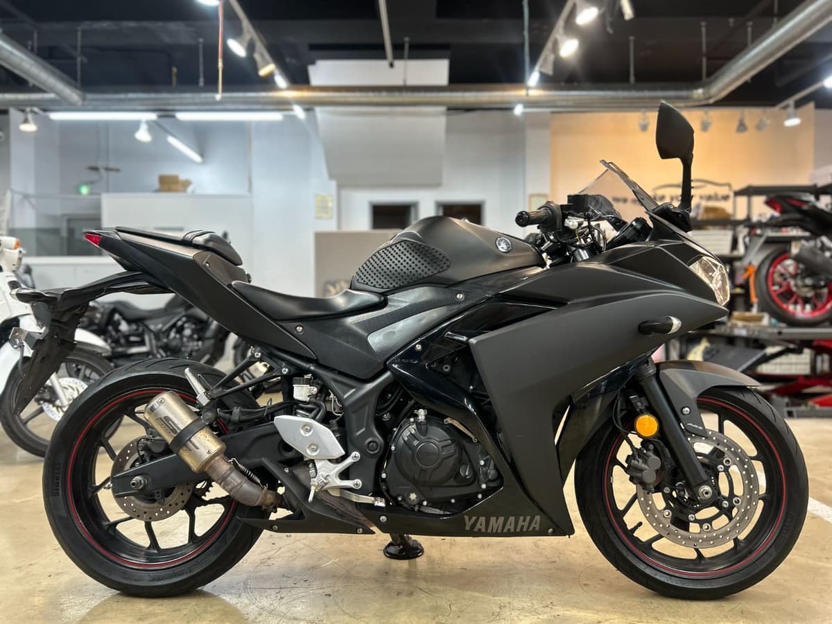 야마하 YZF R3 1