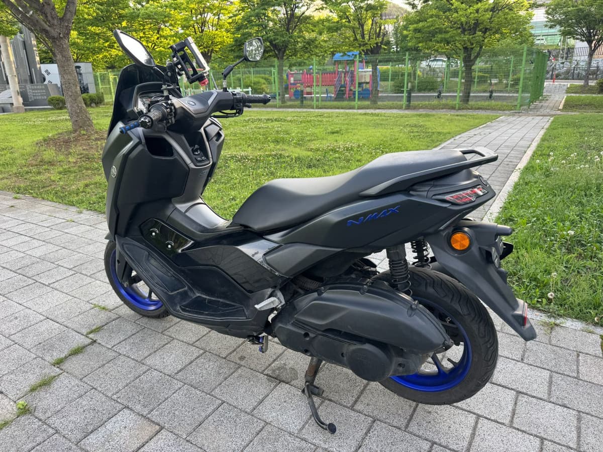 야마하 NMAX 125 more