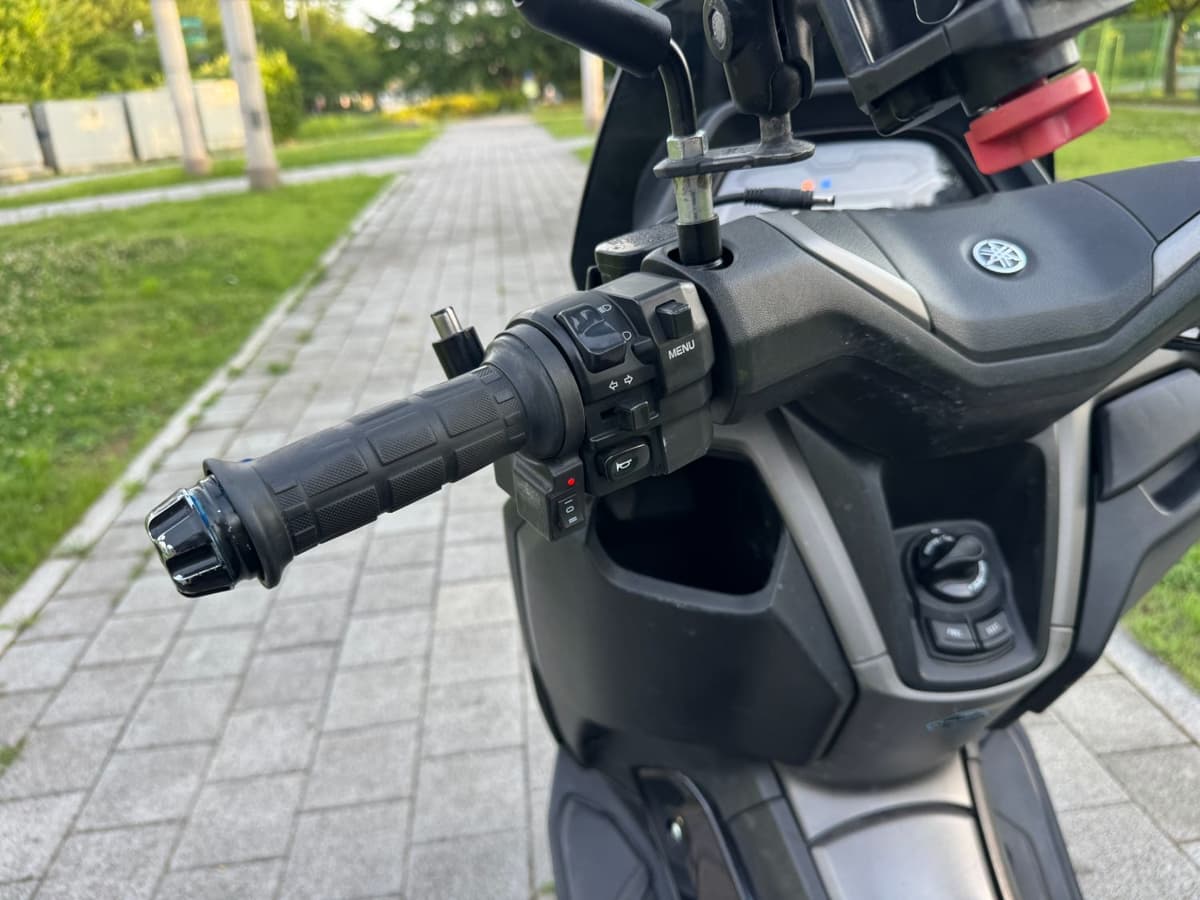 야마하 NMAX 125 18