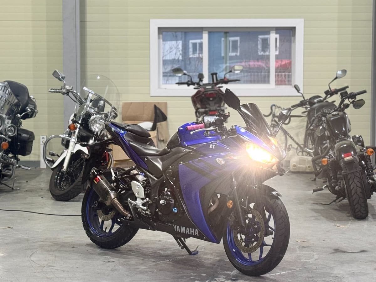 야마하 YZF R3 1