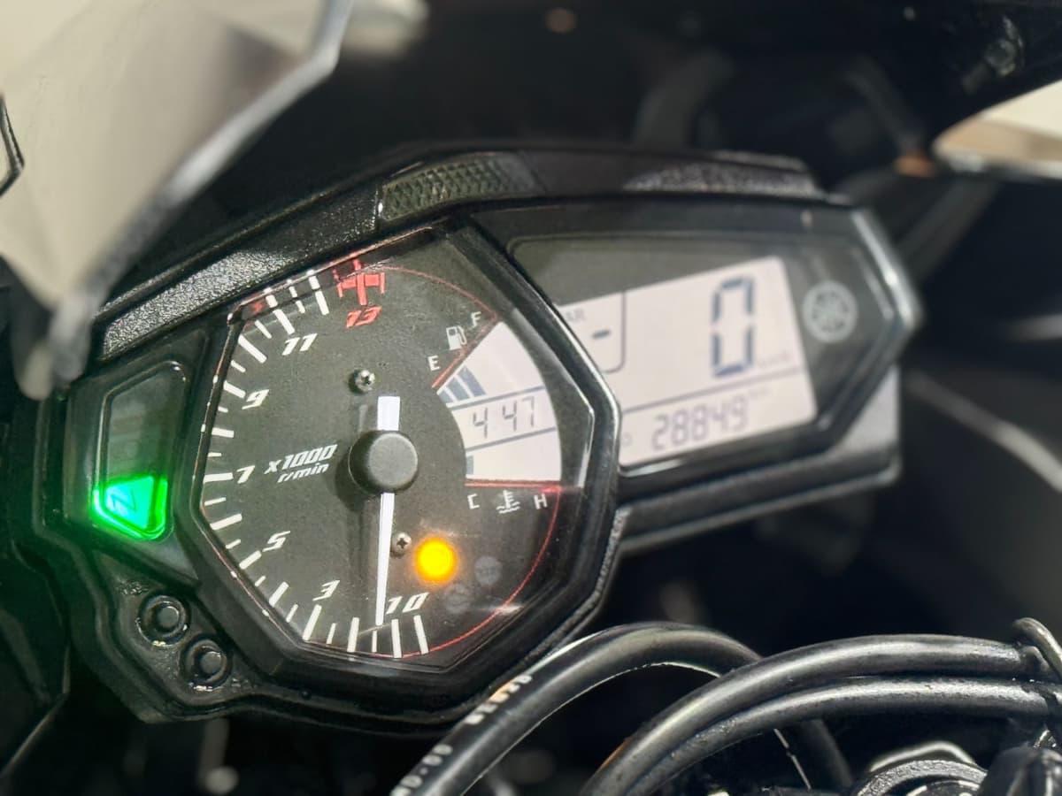 야마하 YZF R3 10