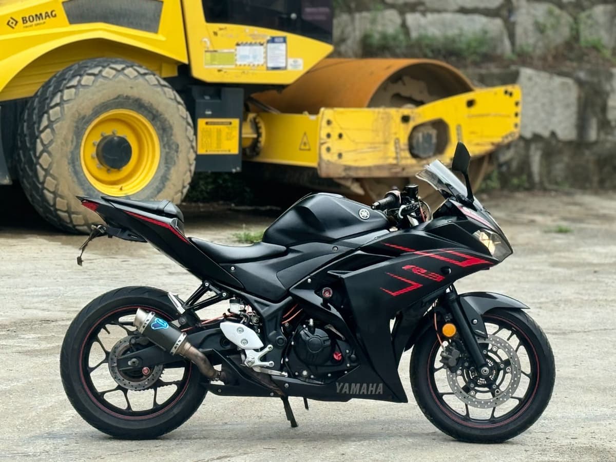 야마하 YZF R3 5