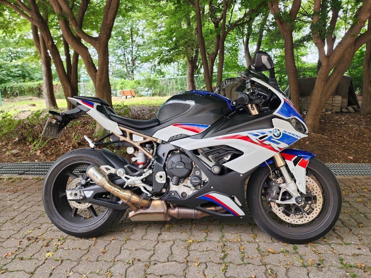 BMW S 1000 RR 1