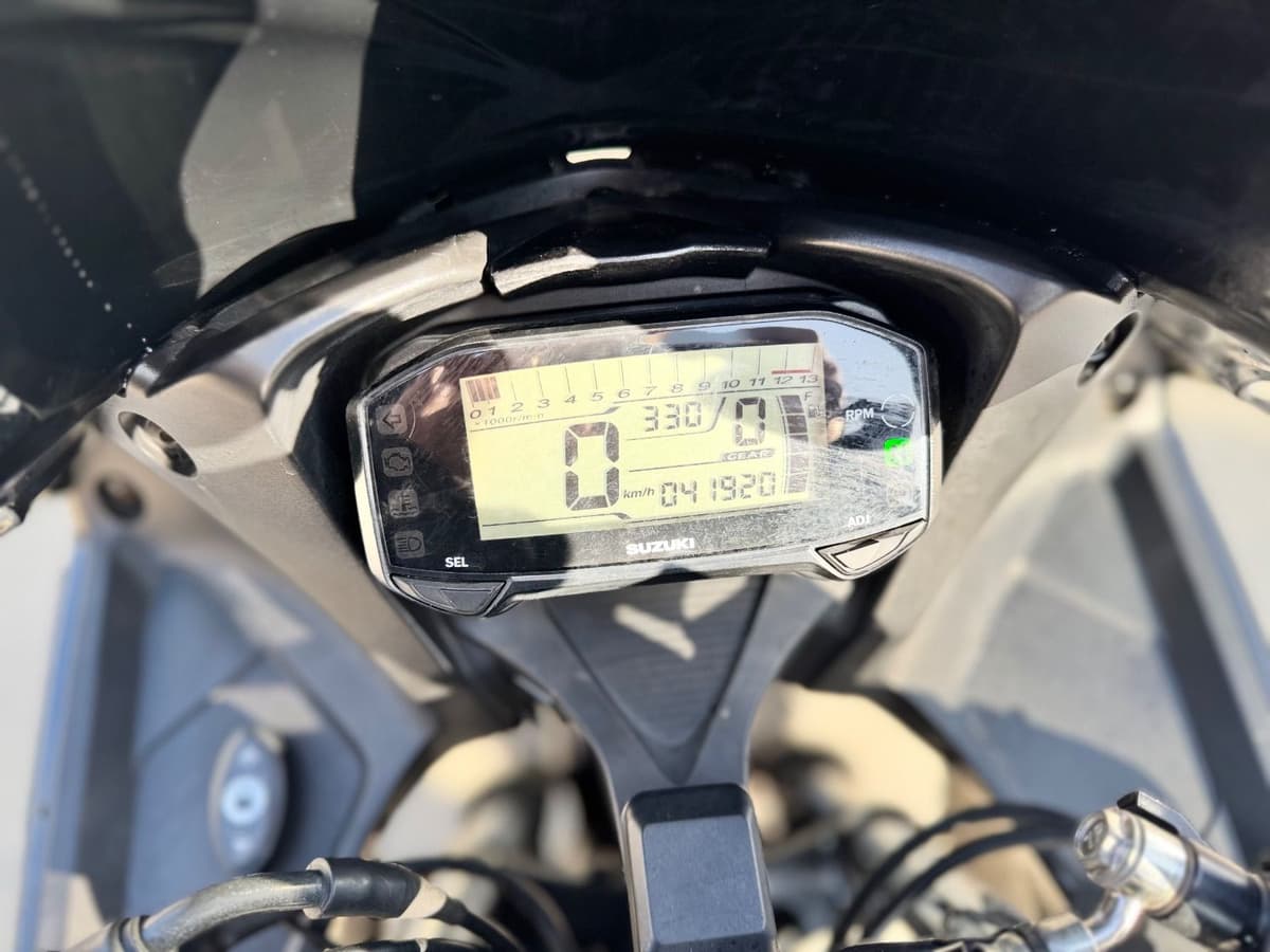 스즈키 GSX R 125 ABS 8