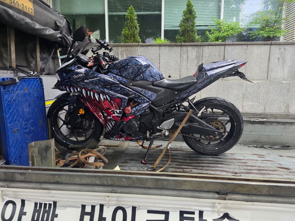 야마하 YZF R3 18