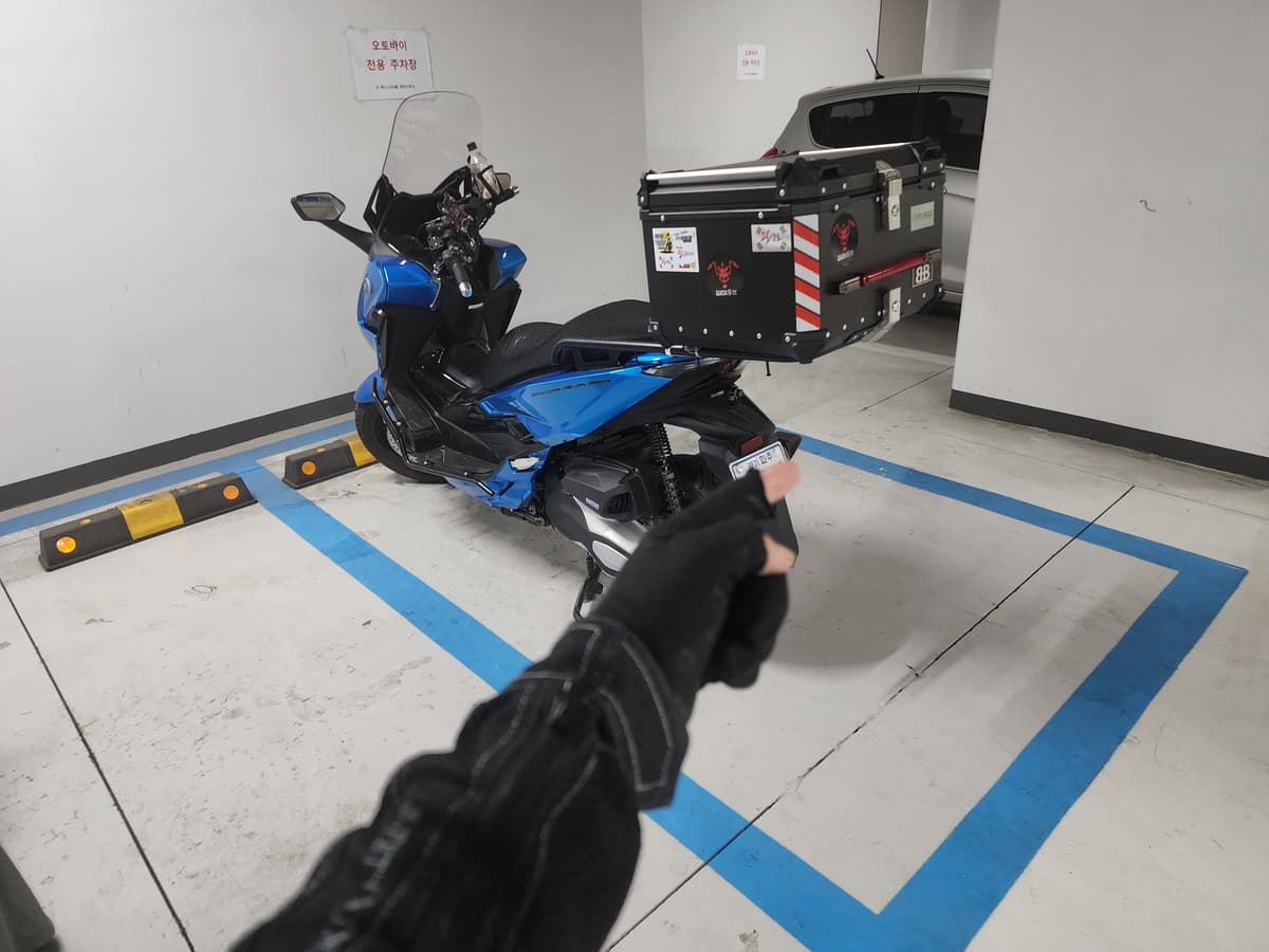 혼다 포르자 350 4