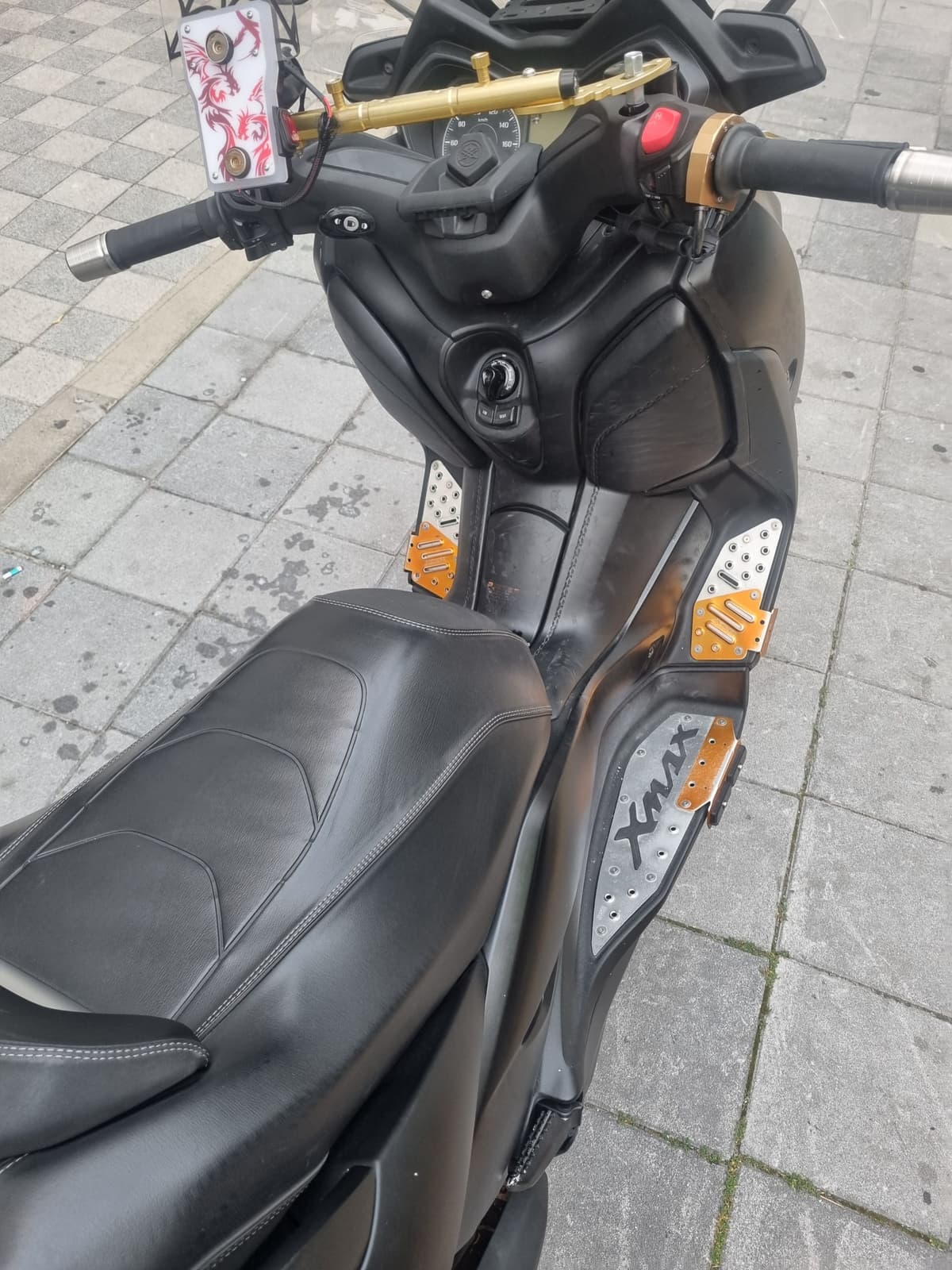 야마하 XMAX 300 ABS 4