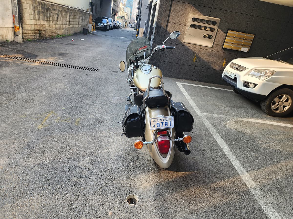 야마하 드랙스타 1100 4