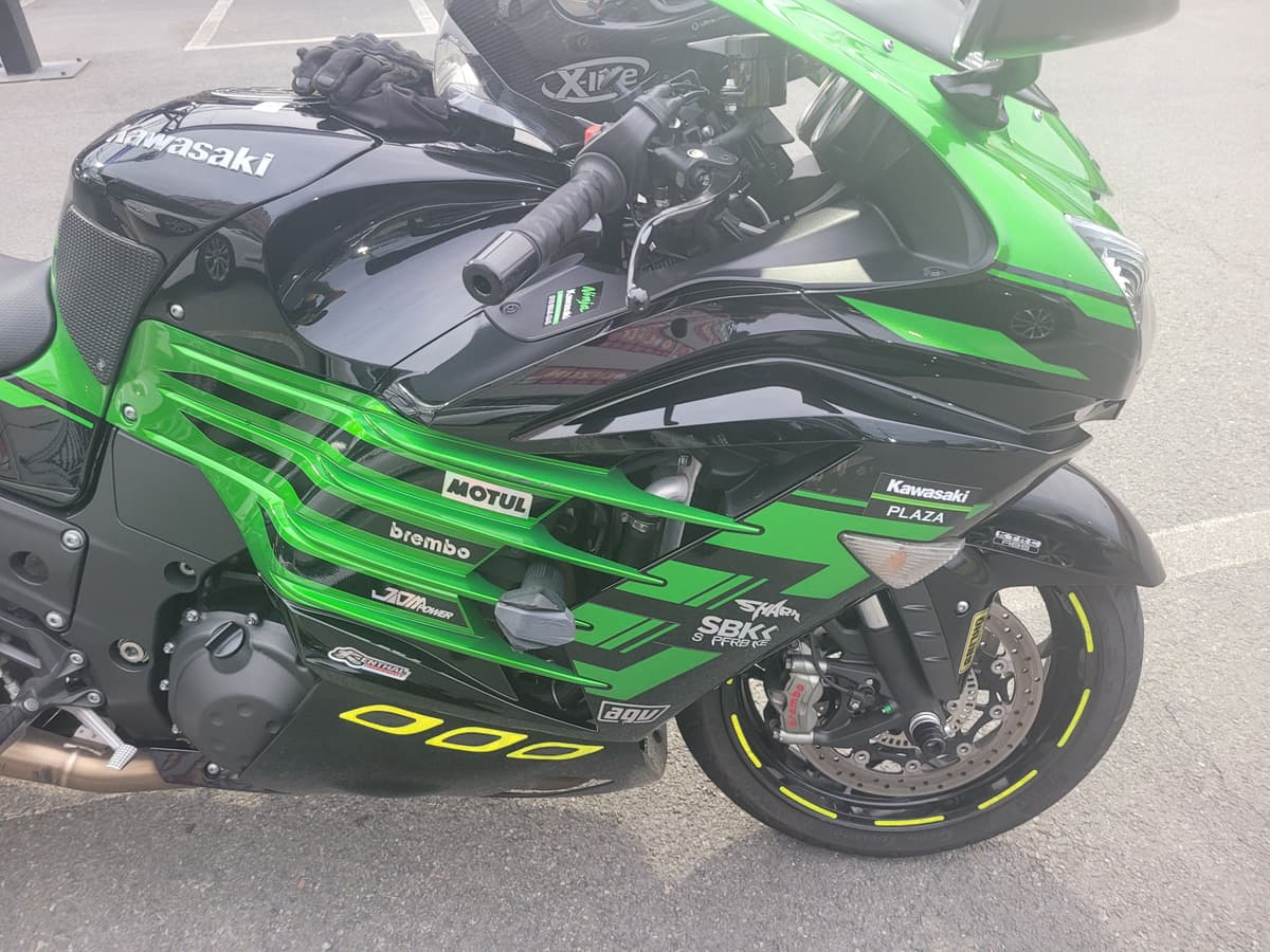가와사키 ZZR 1400 올린즈 에디션 1