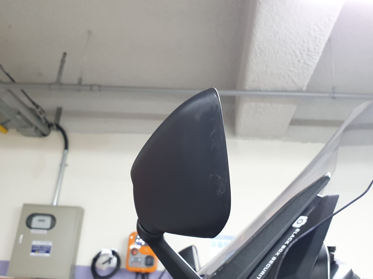 야마하 TMAX DX 17