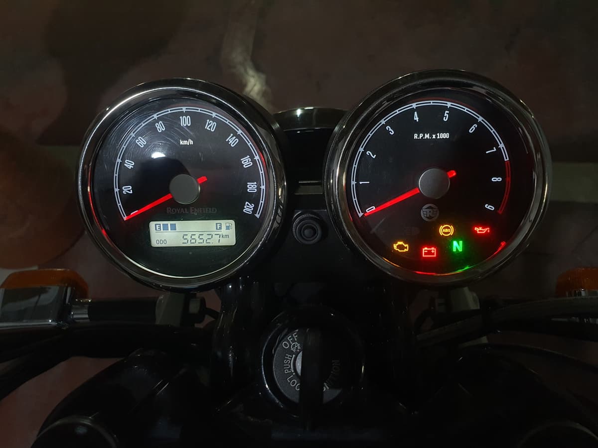 로얄엔필드 인터셉터 650 5