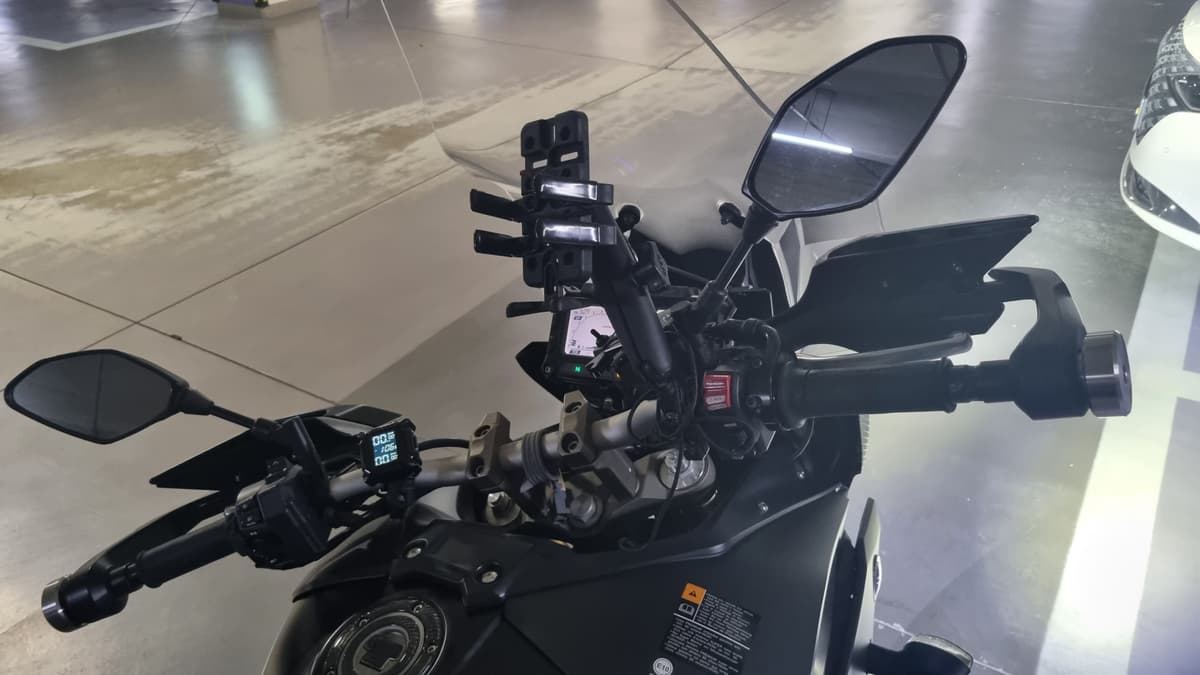 야마하 MT 09 트레이서 more