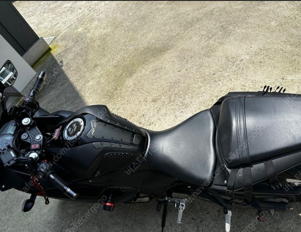 야마하 YZF R3 more