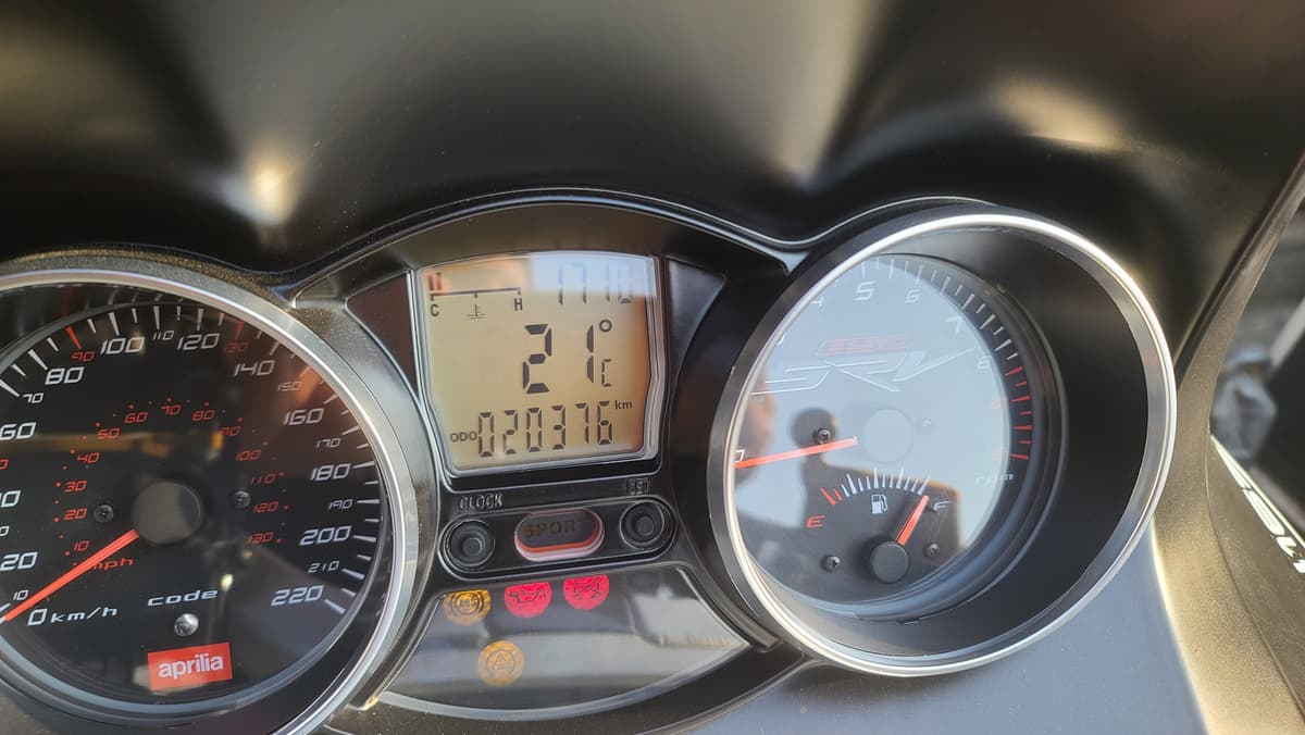 아프릴리아 SRV 850 5