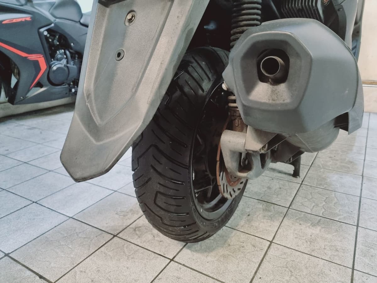 SYM 조이맥스 Z 300 ABS 10