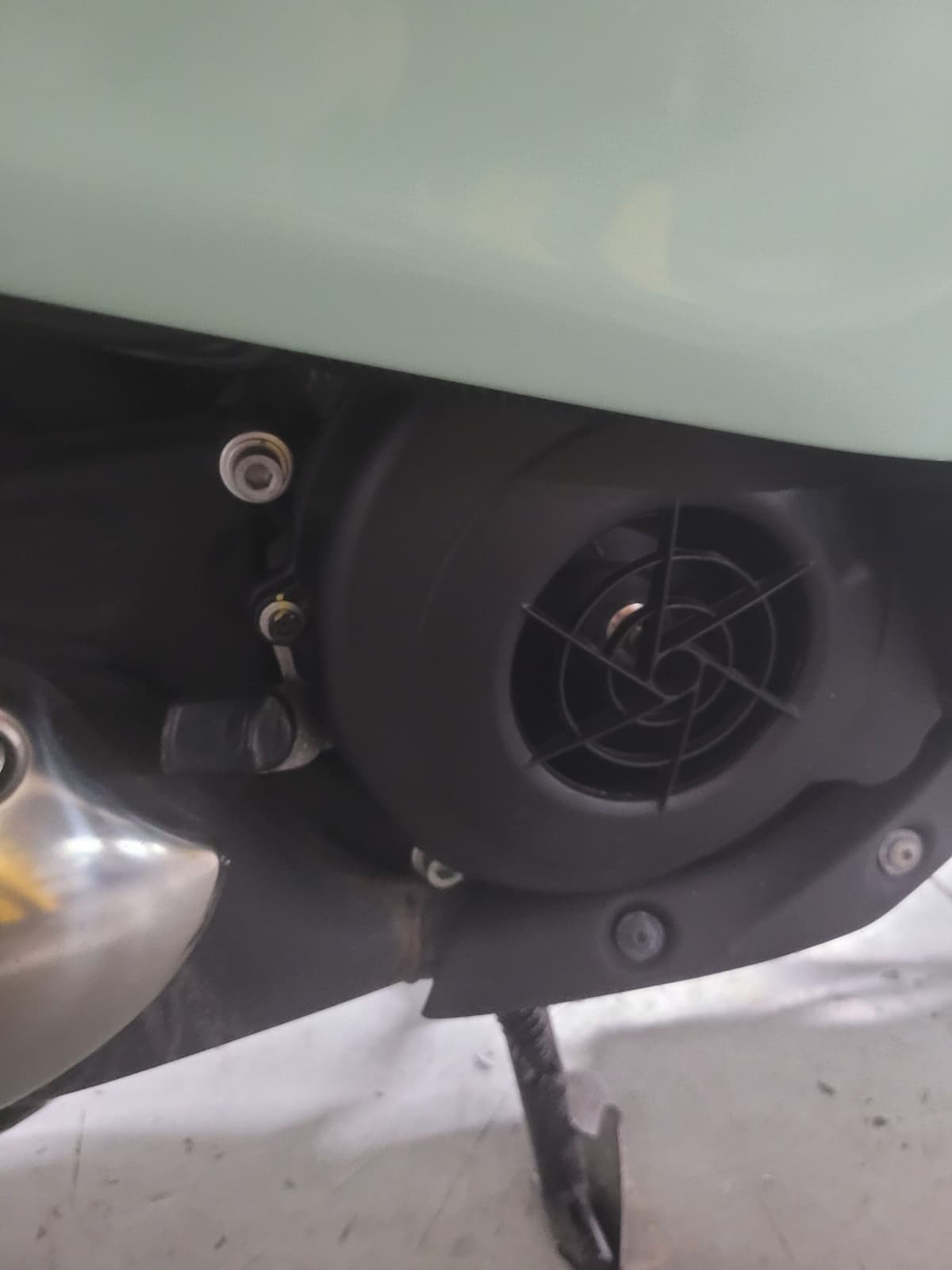 베스파 프리마베라 125 more