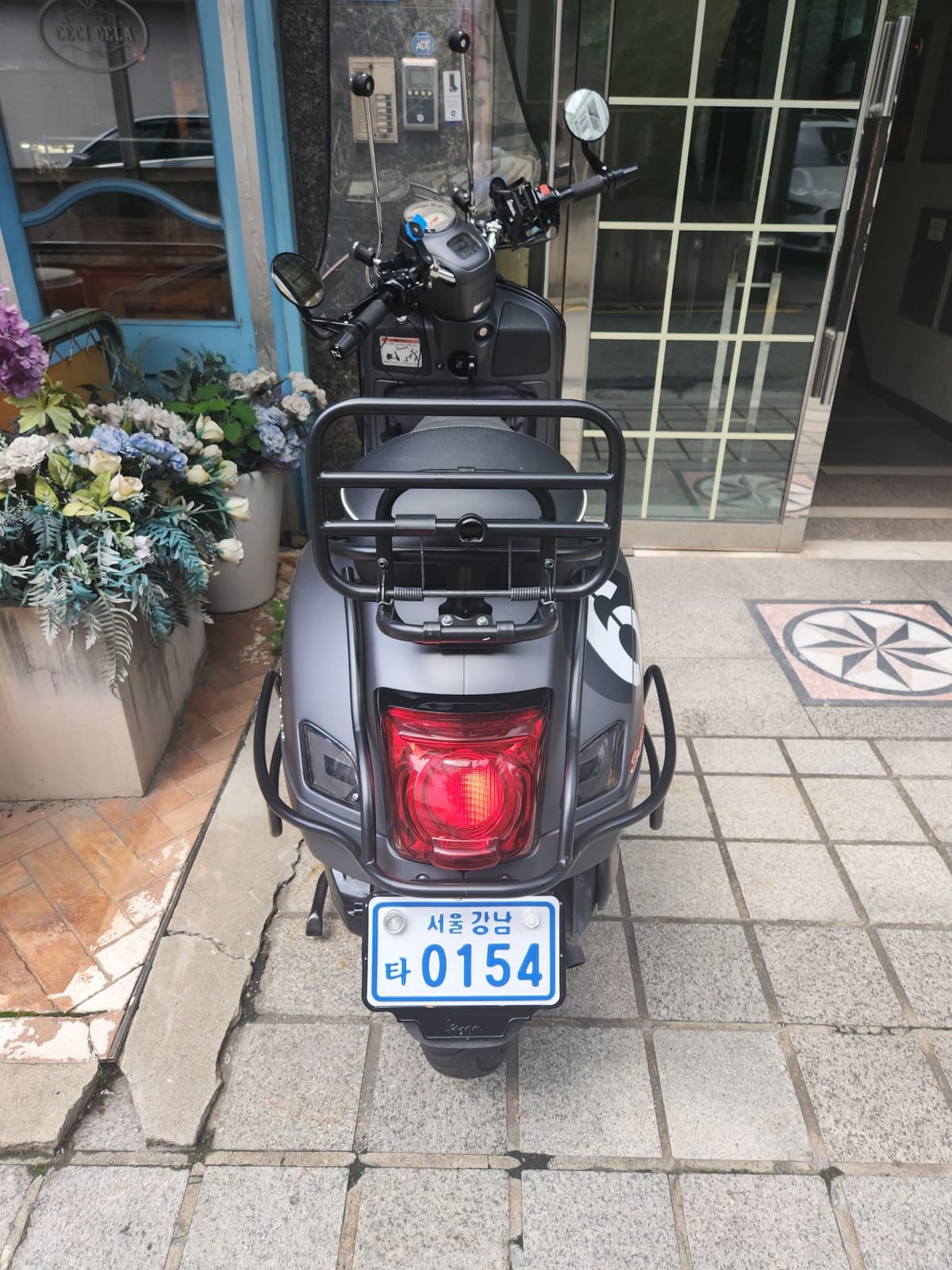 베스파 GTV 300 세이조르니 4