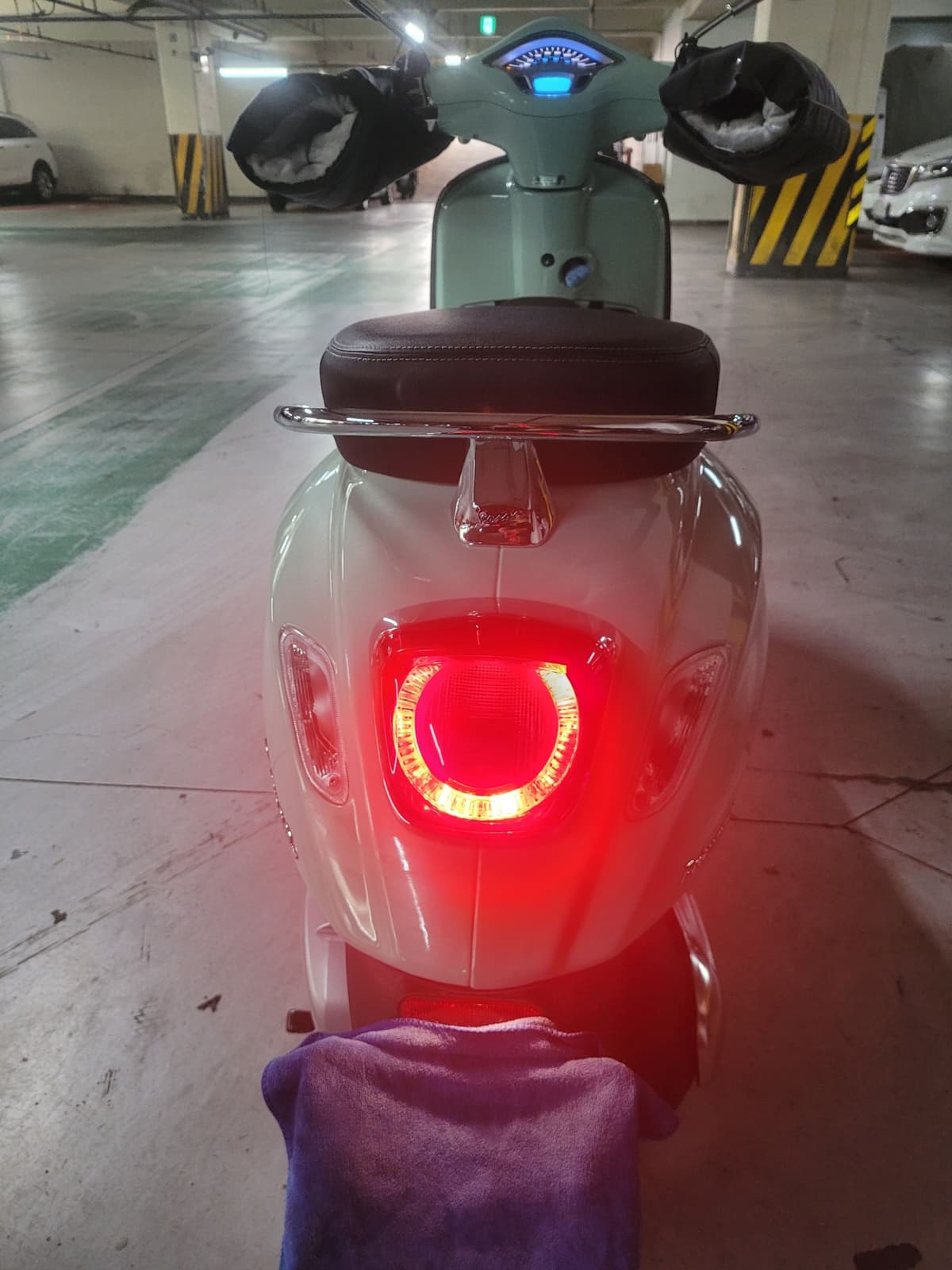 베스파 프리마베라 125 4