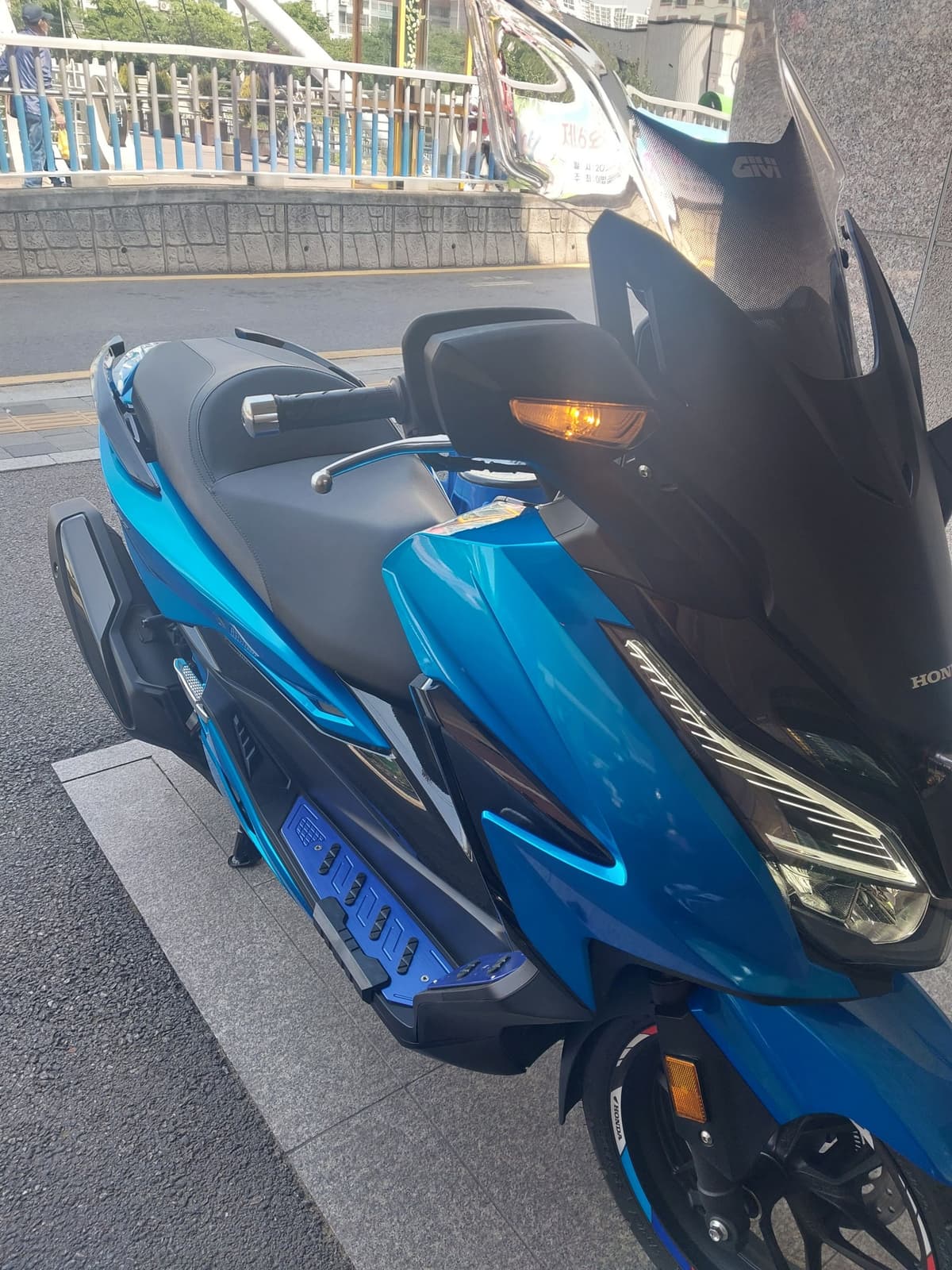 혼다 포르자 350 1