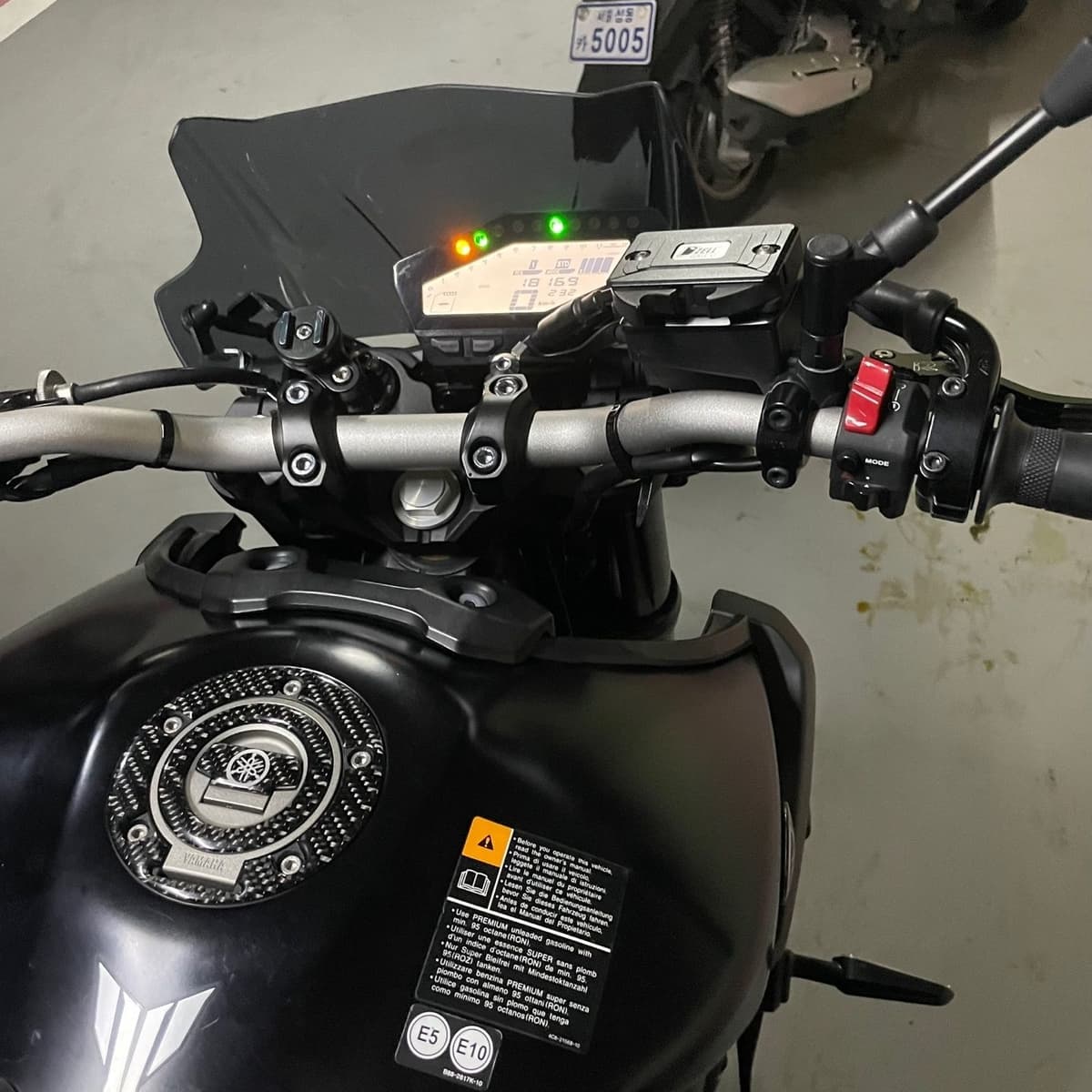 야마하 MT 09 more