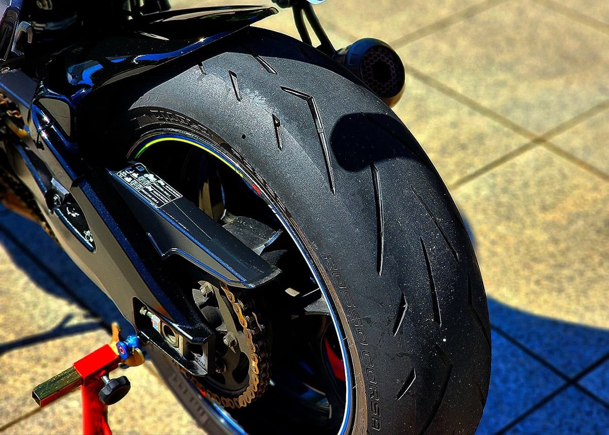 스즈키 GSX R 1000 ABS 17