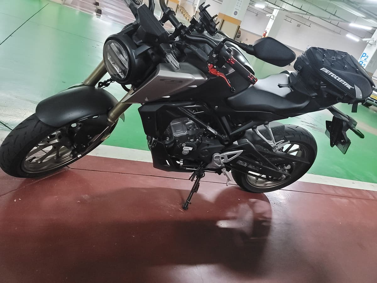 혼다 CB 125 R 2