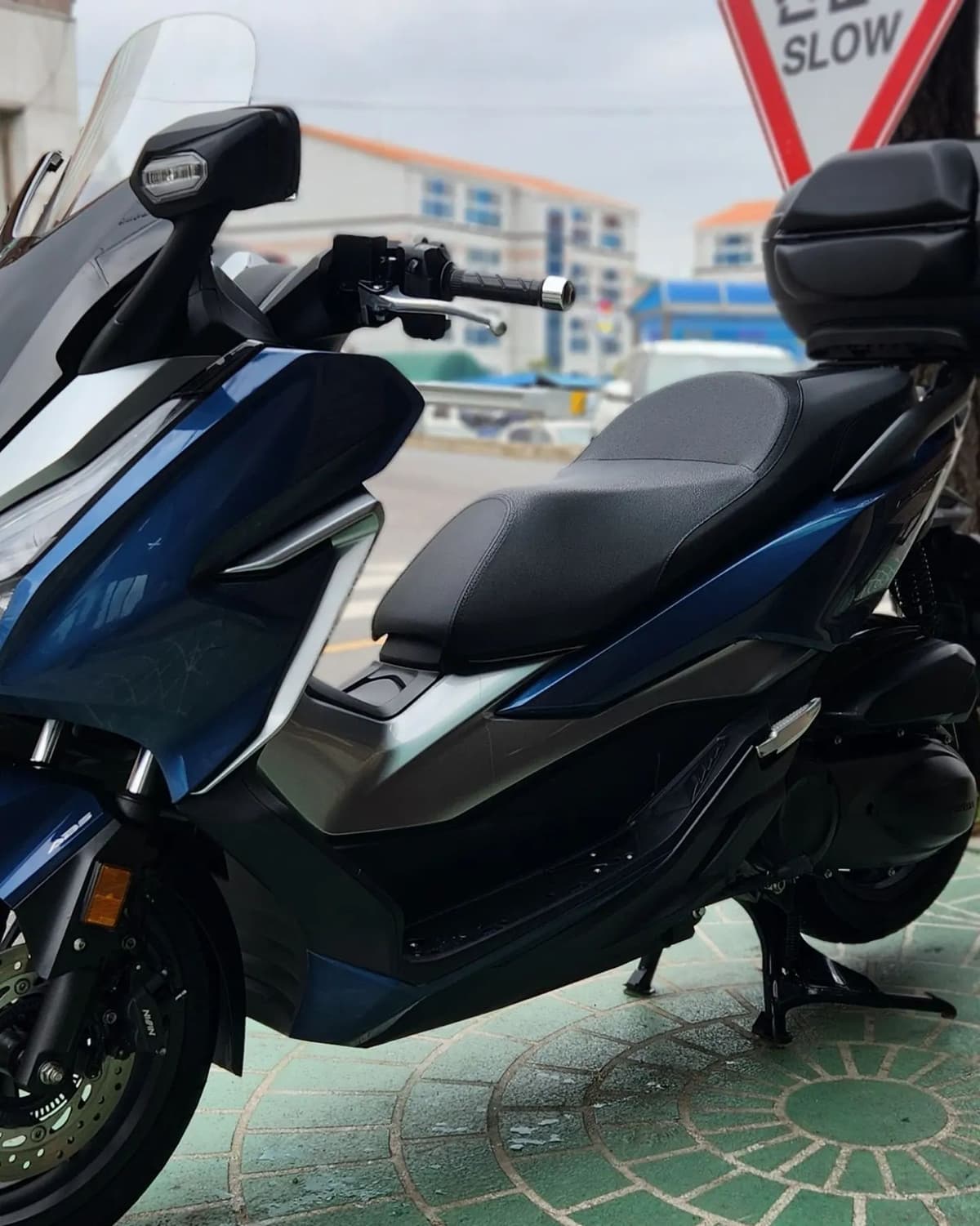 혼다 올 뉴 포르자 300 2