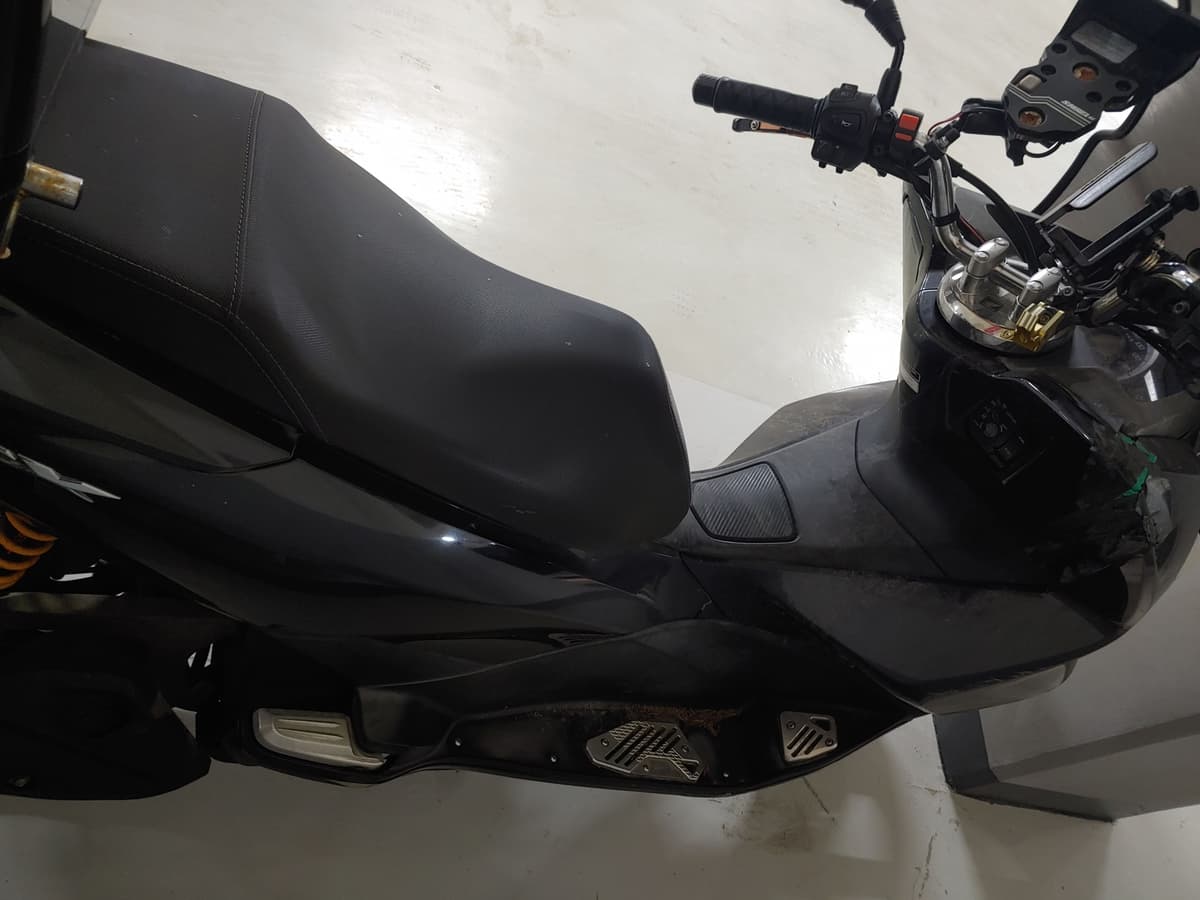 혼다 PCX 125 8