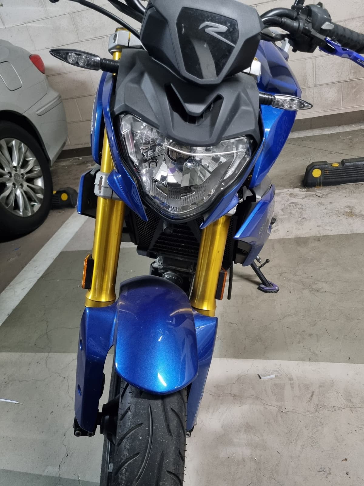 BMW G 310 R 3