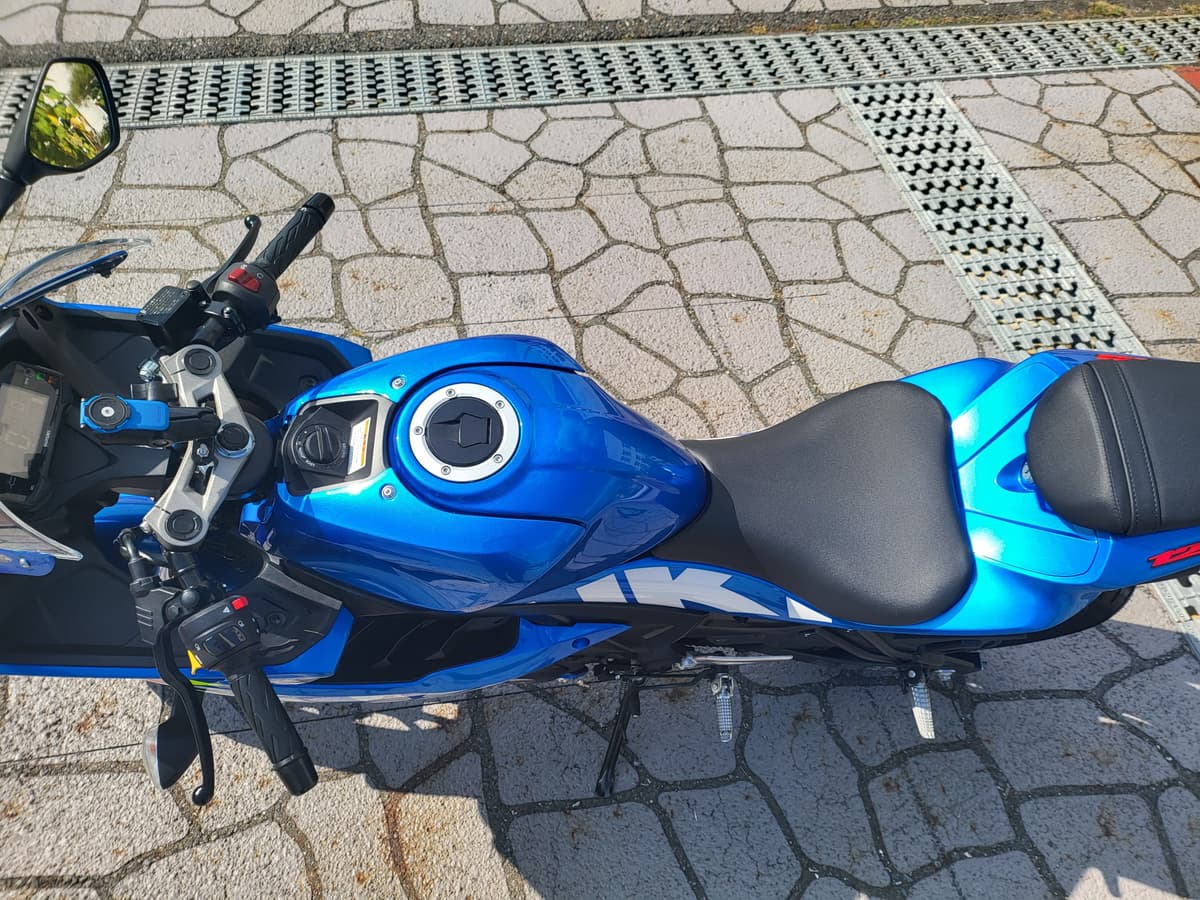 스즈키 GSX R 125 ABS 8