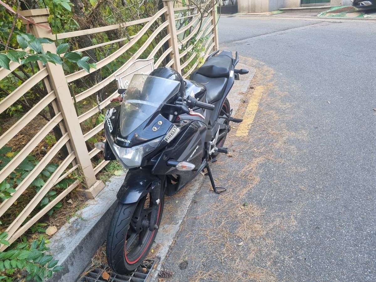 혼다 CBR 125 R 2