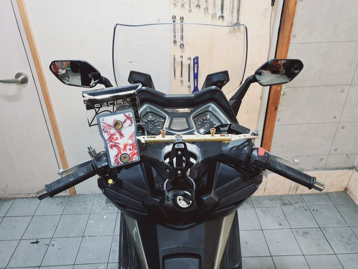 SYM 크루심 300 ABS more