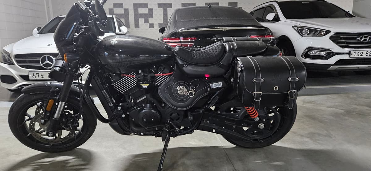 할리데이비슨 스트리트 로드 750 2