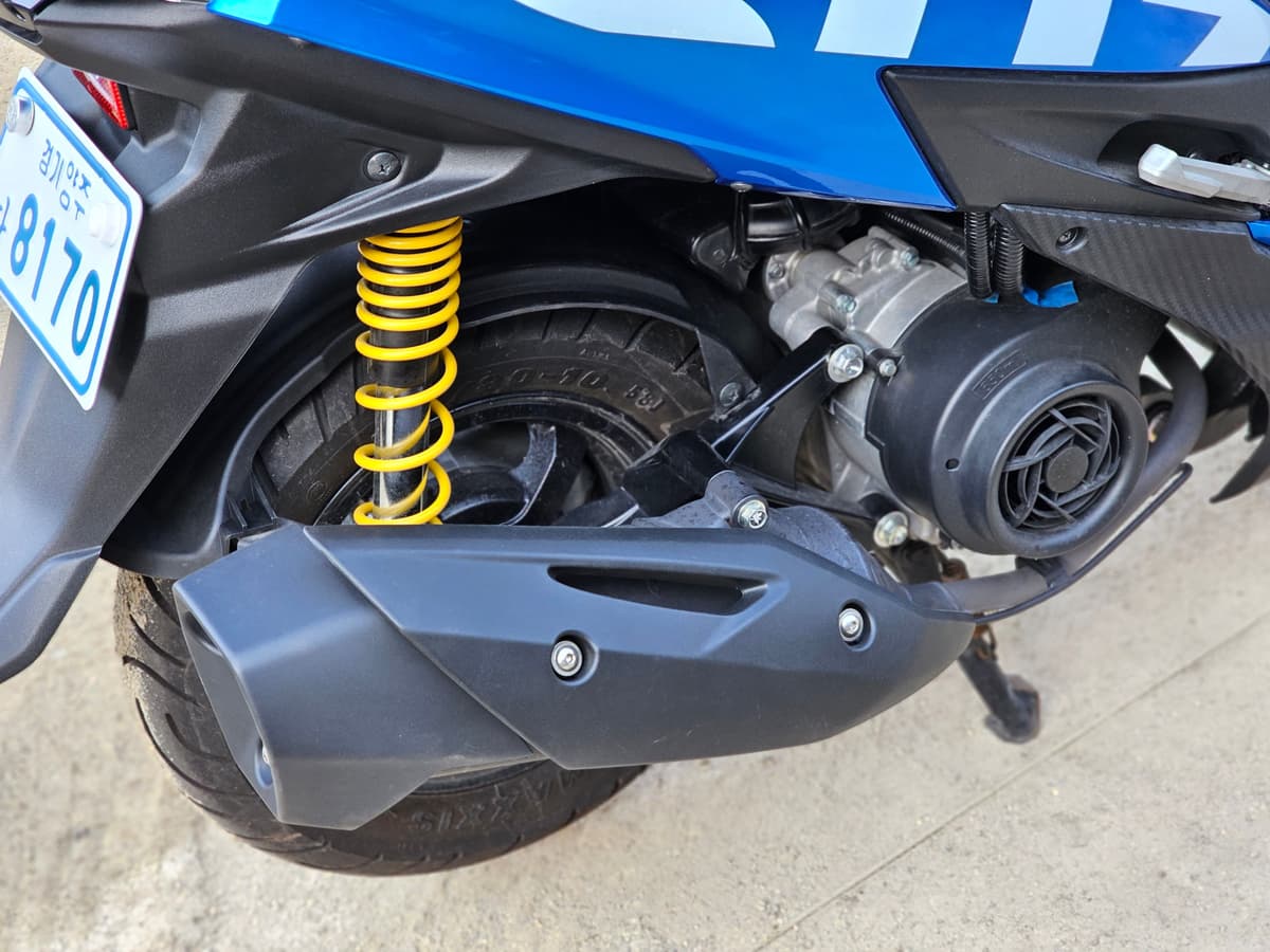 스즈키 스위시 125 10