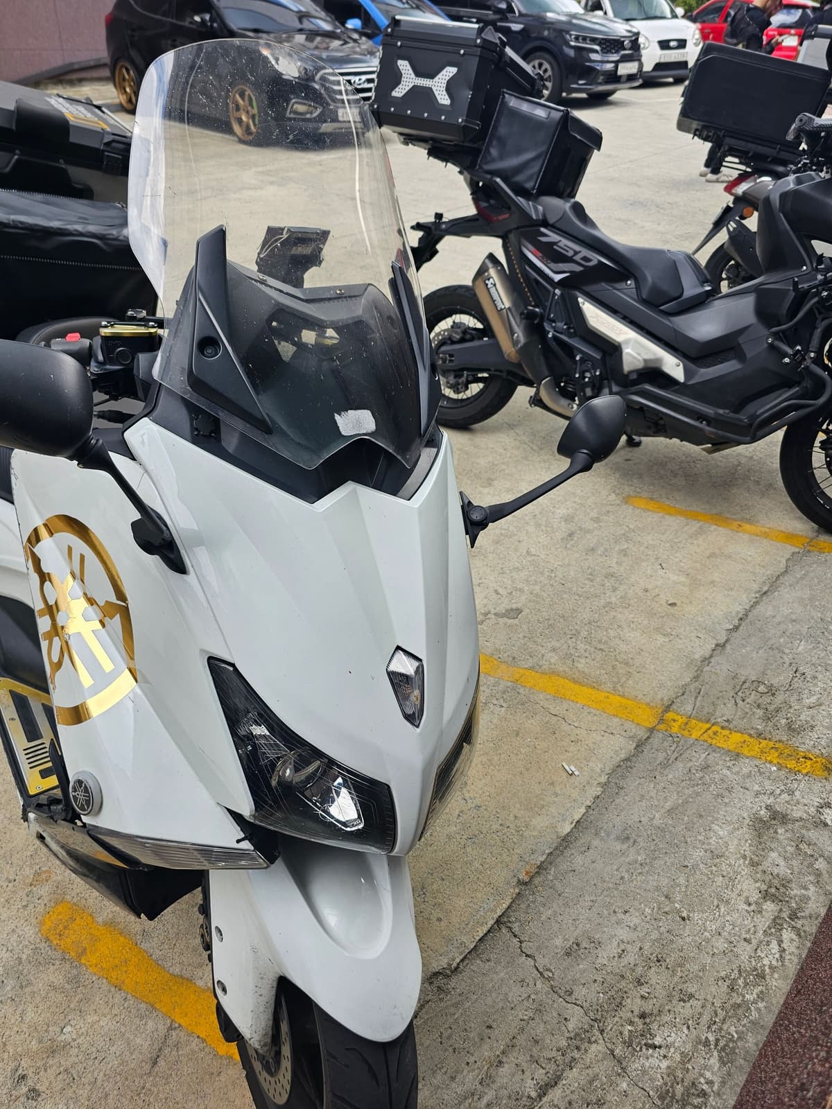 야마하 TMAX 530 3