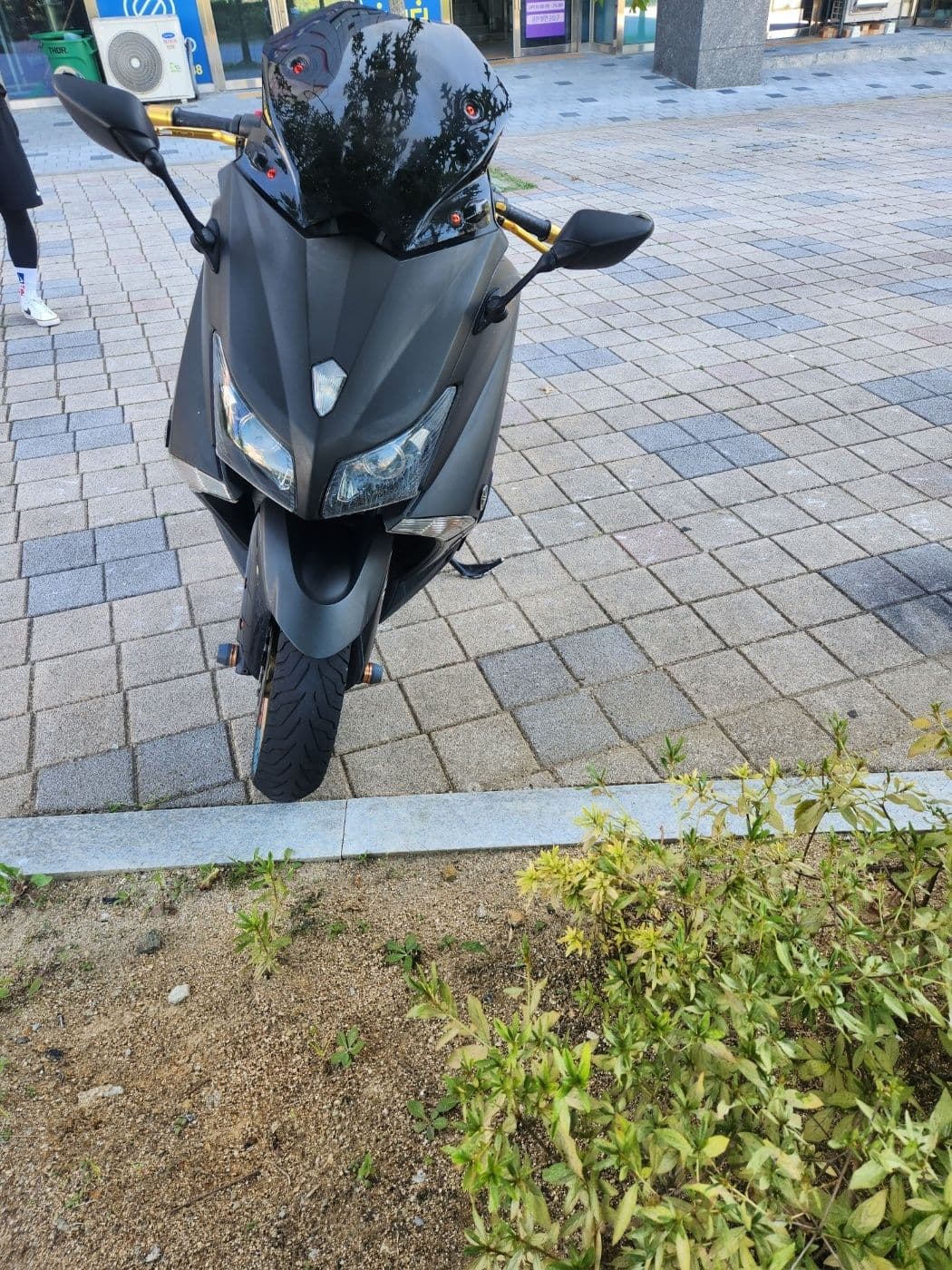 야마하 TMAX 530 3