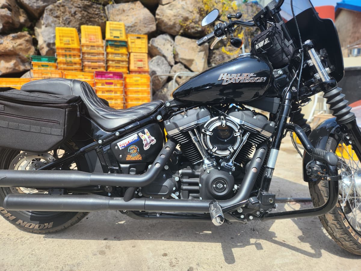 할리데이비슨 다이나 스트리트밥 8