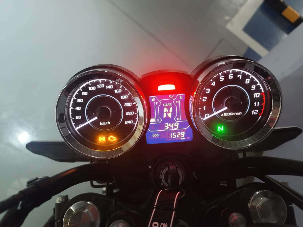 가와사키 Z 650 RS 5