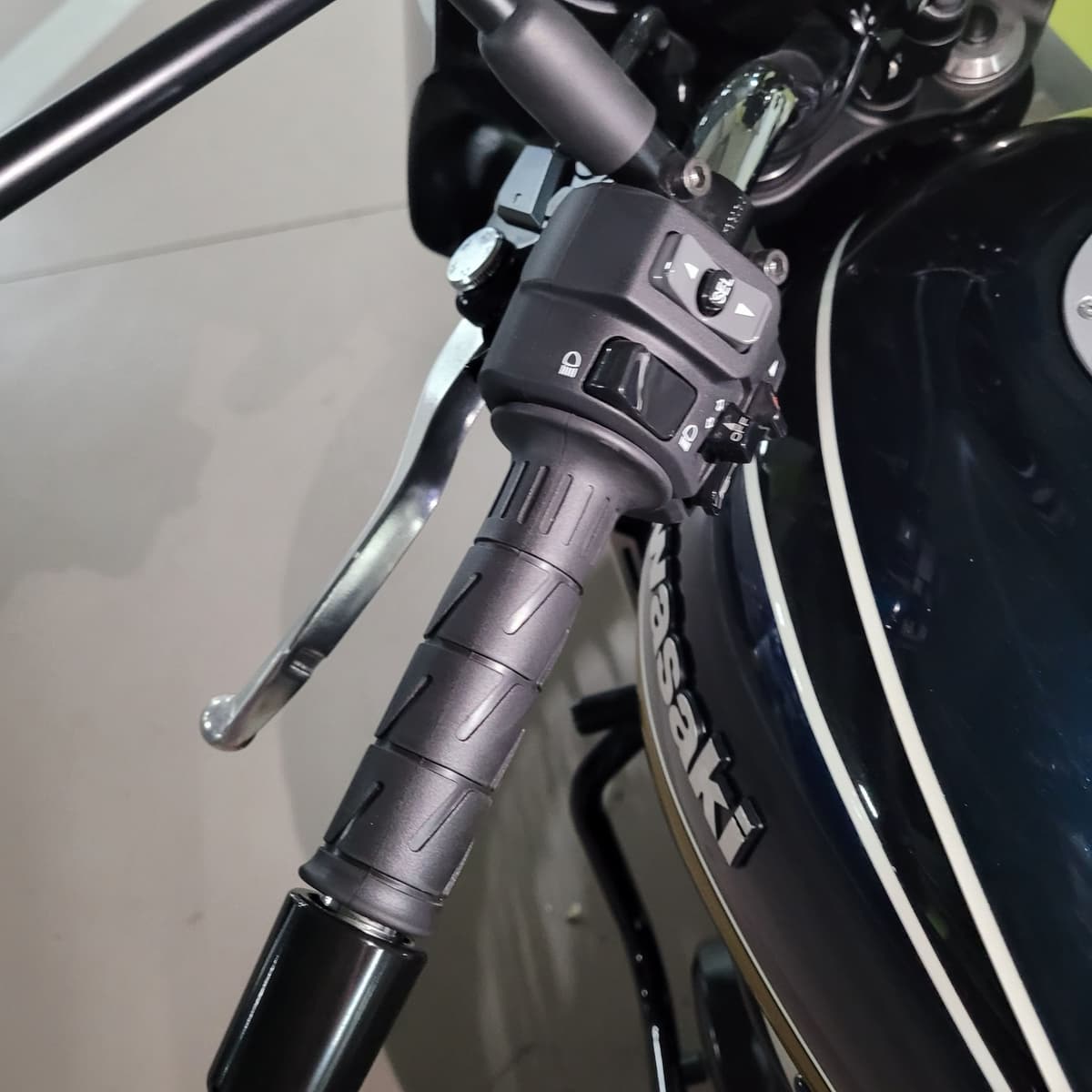 가와사키 Z 900 RS more