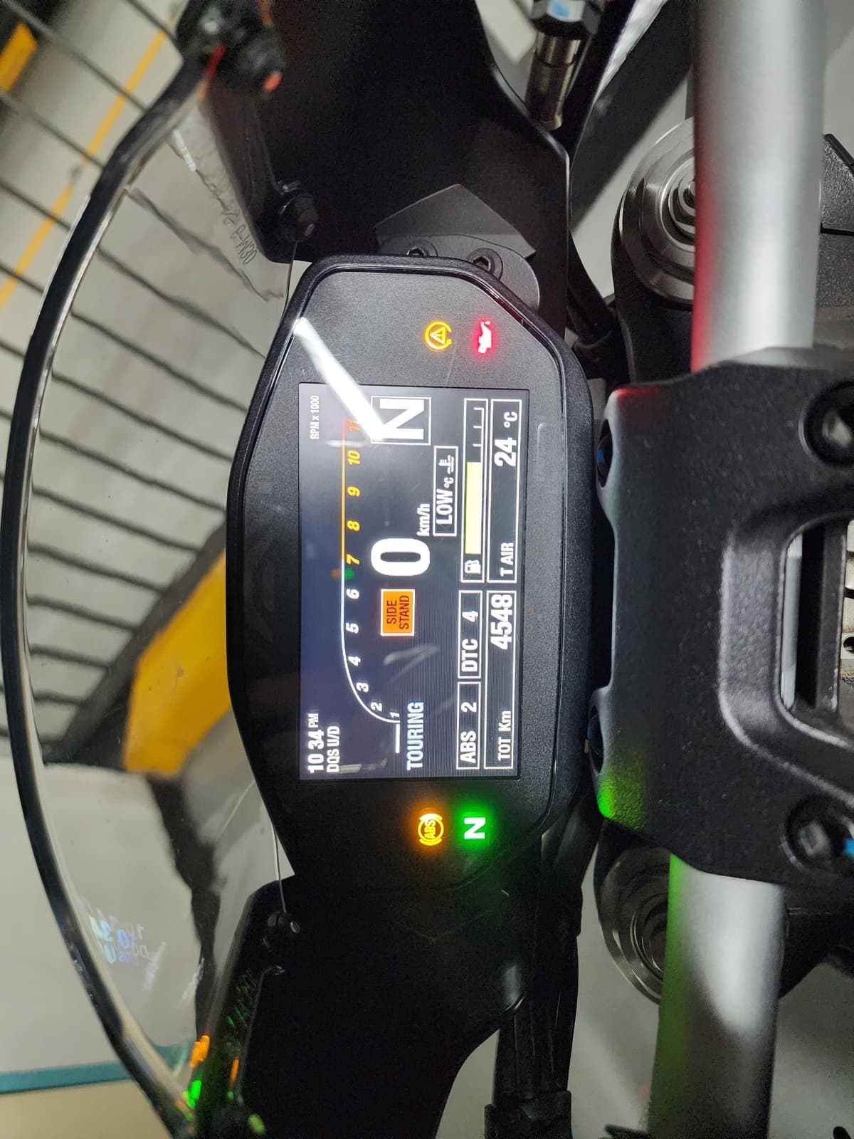 두카티 몬스터 821 스텔스 4