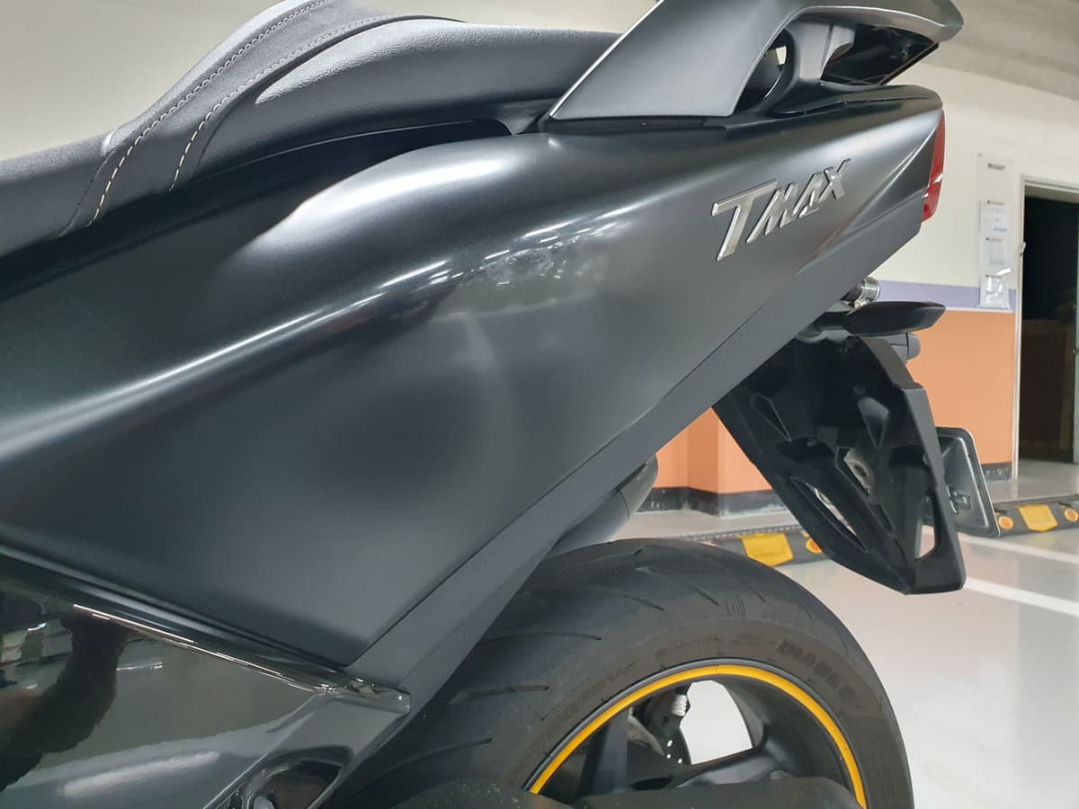 야마하 TMAX DX 20