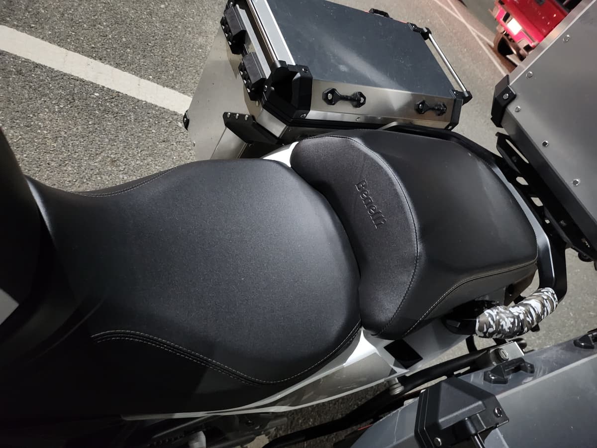 베넬리 TRK 502 X 8