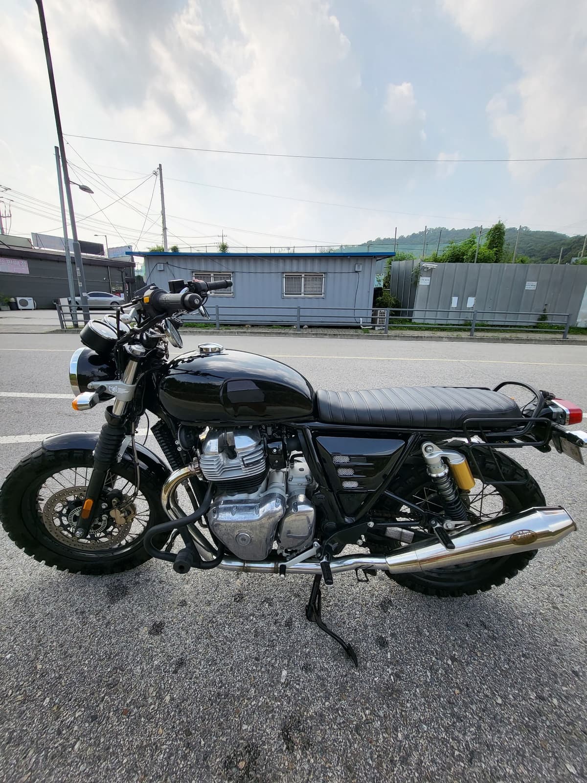 로얄엔필드 인터셉터 650 2