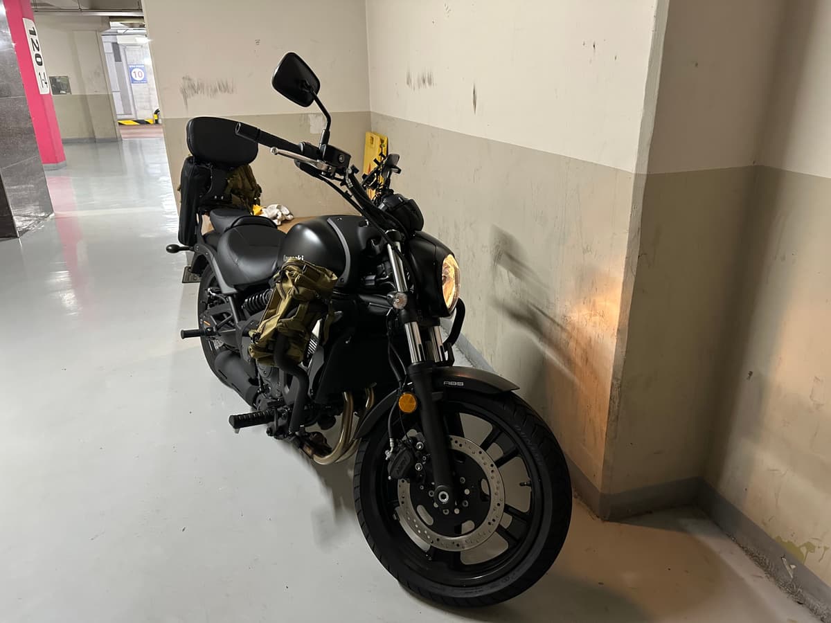 가와사키 발칸 650 ABS 4