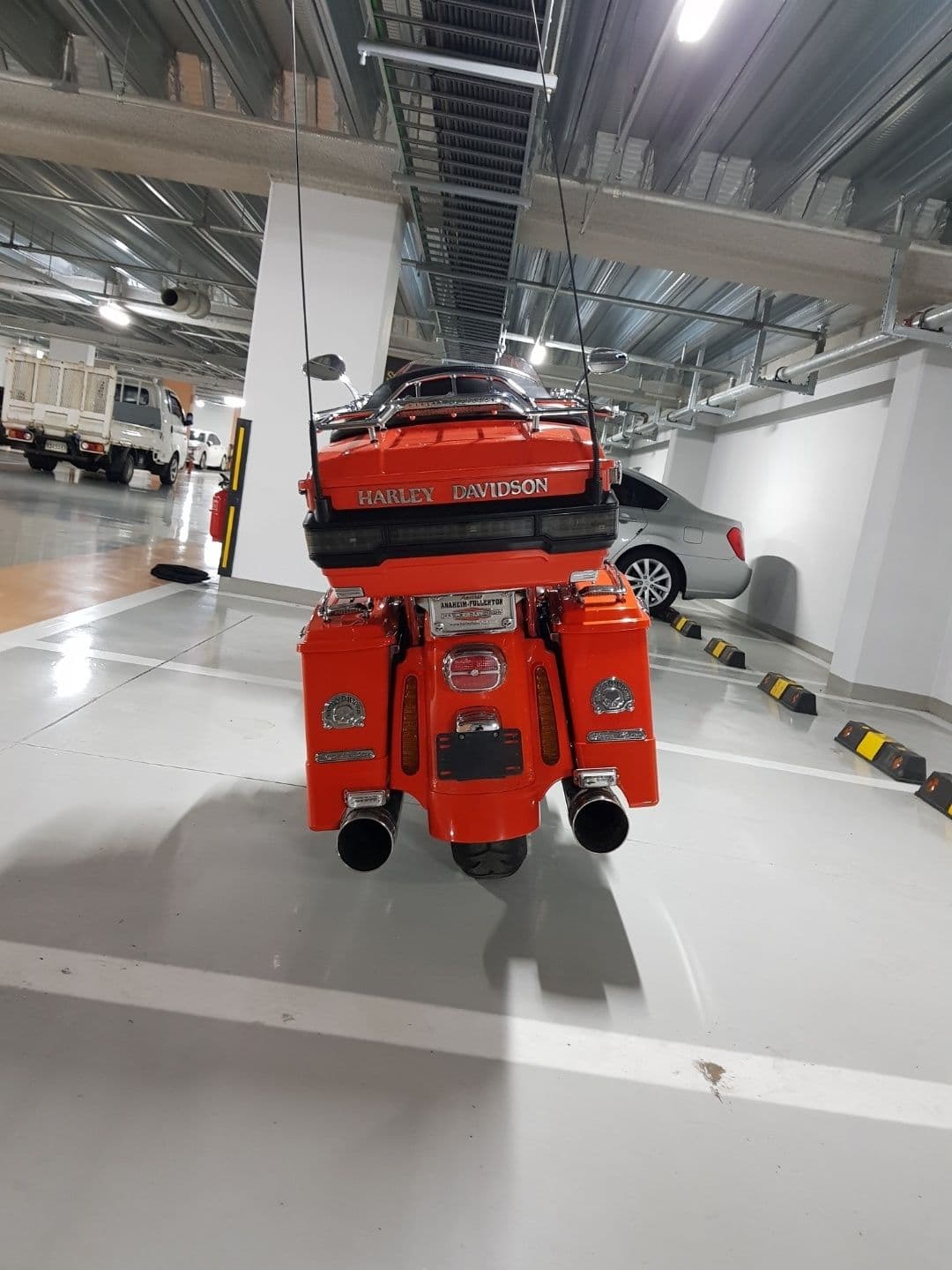 할리데이비슨 CVO 로드 글라이드 울트라 4